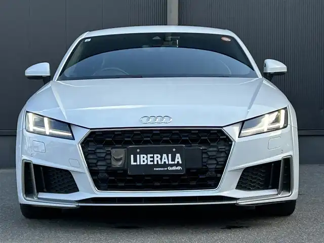 アウディ ＴＴクーペ 香川県 2019(平31)年 3.5万km 白 純正ナビ/Bカメラ/オートライト/ハーフレザーシート/運転席助手席パワーシート/シートヒーター/オートホールド