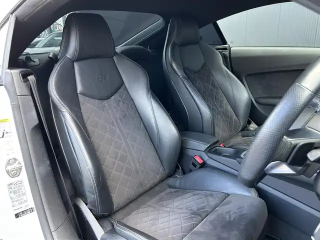 アウディ ＴＴクーペ 香川県 2019(平31)年 3.5万km 白 純正ナビ/Bカメラ/オートライト/ハーフレザーシート/運転席助手席パワーシート/シートヒーター/オートホールド