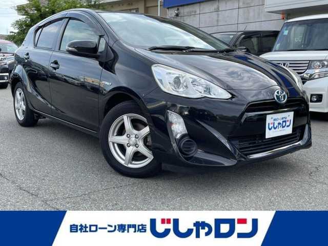 トヨタ アクア S 兵庫県 2016(平28)年 8.1万km ブラックマイカ (株)IDOMが運営する【じしゃロン姫路店】の自社ローン専用車両になります。こちらは現金またはオートローンご利用時の価格です。自社ローンご希望の方は別途その旨お申付け下さい/純正ナビ(CD.DVD.BT.SD)/バックカメラ/ワンセグ/ETC/プッシュスタート/LEDヘッドライト/ドライブレコーダー/ヘッドライトレベライザー