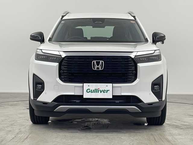 ホンダ ＷＲ－Ｖ Z+ ブラックスタイル 愛知県 2025(令7)年 0.1千km プラチナホワイトパール /禁煙車//純正HondaCONNECTナビ//フルセグTV//バックカメラ//ETC//ブラックスタイル専用ベルリナブラック外装加飾//純正17インチアルミホイール(ベルリナブラック)//ホンダセンシング//衝突軽減ブレーキ//先行車発進お知らせ//歩行者事故低減ステアリング//路外逸脱抑制機能//標識認識機能//アダプティブクルーズコントロール//レーンキープアシストシステム//誤発進抑制機能(前後方)//急アクセル抑制機能//前後パーキングセンサー//オートハイビーム//フルLEDヘッドライト//オートライト//フロントフォグランプ//プライムスムース&ファブリックコンビシート//トノカバー//革巻きステアリング//ステアリングスイッチ//パドルシフト//プッシュスタート//電動格納ミラーウィンカー//横滑り防止装置
