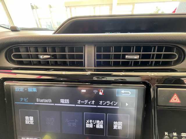トヨタ アクア S スタイルブラック 埼玉県 2016(平28)年 5.4万km ダークブルーマイカ トヨタセーフティーセンス/　・プリクラッシュセーフティー/　・自動ブレーキ/　・レーン逸脱警報/　・自動ハイビーム/　・踏み間違え防止装置/純正メモリナビ/　　CD/DVD/BT/ワンセグTV/バックカメラ/純正15アルミホイール/スマートキー/ビルドインETC2/0