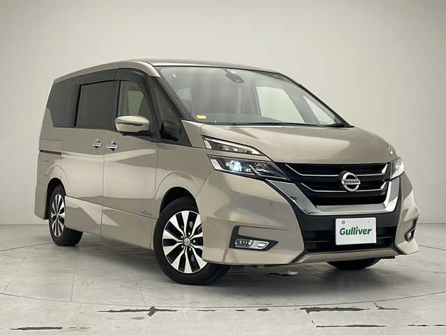 日産 セレナ ハイウェイスター Vセレクション 沖縄県 2017(平29)年 8.7万km カシミヤグレージュ 純正ナビ　MM317D-W/　ＡＭ／ＦＭ　ＣＤ　ＤＶＤ　Ｂｌｕｅｔｏｏｔｈ　/全方位バックカメラ　/フルセグＴＶ　/後席用モニター/パーキングアシスト　/ＥＴＣ　/両側パワースライドドア　/コーナーセンサー　/横滑り防止　/衝突軽減　/カーテンエアバック/ウォークスルー