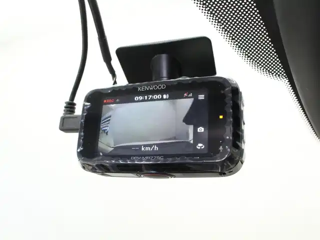 マツダ マツダ２ XD プロアクティブ 三重県 2021(令3)年 2.3万km スノーフレイクホワイトパールマイカ 前進時アドバンストスマートシティブレーキサポート/後退時スマートシティブレーキサポート/アイドリングストップ/マツダコネクト/・メモリナビ /・地デジTV/・DVD/CD/・Bluetooth/バックカメラ/リアクロストラフィックアラート/ブラインドスポットモニタリング/車線逸脱警報システム/ヘッドアップディスプレイ/KENWOOD前後ドライブレコーダー/ETC/純正15インチアルミホイール/LEDヘッドランプ/・ハイビームコントロールシステム/オートライト/プッシュエンジンスタート/スマートキー×2/新車時保証書/取扱説明書