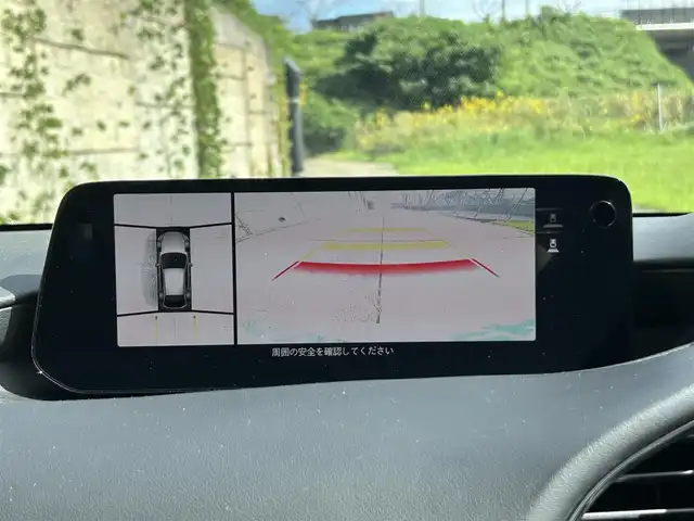 マツダ マツダ３ファストバック 15S ツーリング 長崎県 2024(令6)年 2.4万km ジェットブラックマイカ ワンオーナー/純正ディスプレイオーディオ/（Bluetooth/フルセグ）/AppleCarplay/AndroidAuto/全方位カメラ/衝突軽減システム/コーナーセンサー/レーンアシスト/ブラインドスポットモニター/レーダークルーズ/ETC/置くだけ充電/オートライト/純正18インチAW