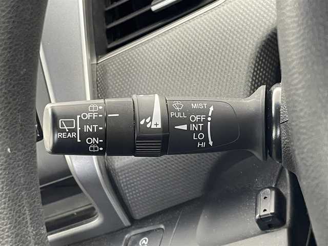 ホンダ フリード＋ G 埼玉県 2016(平28)年 7.7万km クリスタルブラックパール 純正メモリーナビ/【CD/DVD/Bluetooth/フルセグ/MusicRack】/バックカメラ/両側電動スライドドア/前後ドライブレコーダー/ステアリングリモコン/LEDオートライト/オートエアコン/ビルトインETC
