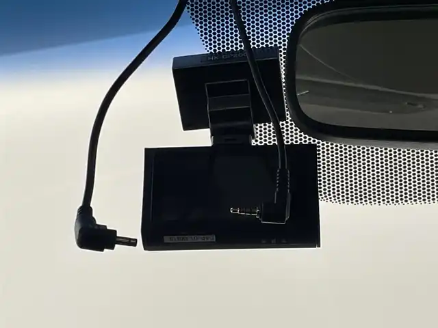 ホンダ フリード＋ G 埼玉県 2016(平28)年 7.7万km クリスタルブラックパール 純正メモリーナビ/【CD/DVD/Bluetooth/フルセグ/MusicRack】/バックカメラ/両側電動スライドドア/前後ドライブレコーダー/ステアリングリモコン/LEDオートライト/オートエアコン/ビルトインETC