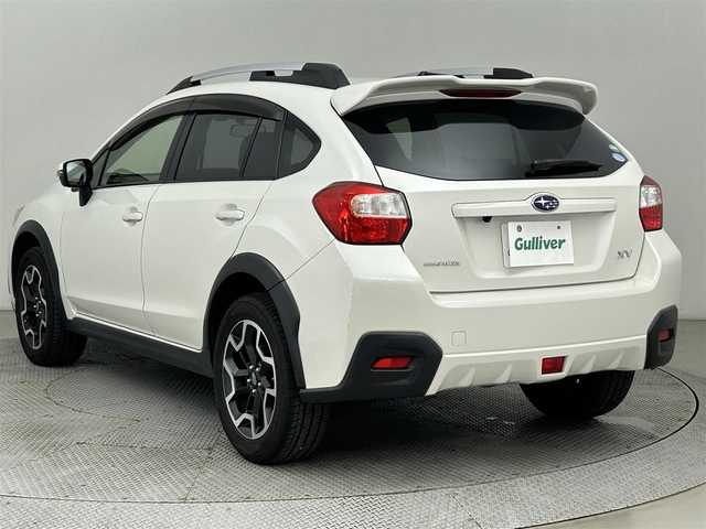 スバル インプレッサ ＸＶ 2．0i－L アイサイト 道央・札幌 2016(平28)年 6.6万km クリスタルホワイトP ・４WD/・寒冷地仕様/・社外メモリナビ/　CD/DVD/SD/iPod/USB/フルセグ/・社外ETC/・バックカメラ/・アイサイト/・横滑り防止/・前席パワーシート/・純正サマー17インチAW/・社外スタッドレス積込/・純正フロアマット/・プッシュスタート/・スマートキー/・社外エンジンスターター/・パドルシフト/・ヘッドライトレベライザー/・取扱説明書/・保証書