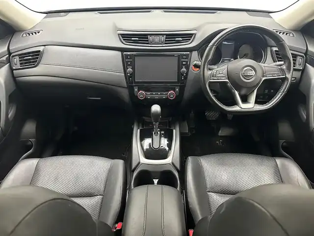 日産 エクストレイル 20X 兵庫県 2017(平29)年 4.2万km ダイヤモンドブラック 純正SDナビ（MM517D-L）/（CD、DVD、SD、BD、BT、フルセグ）/ドライブレコーダー/バックカメラ/コーナーセンサー/エマージェンシーブレーキ/アイドリングストップ/パワーバックドア/ルーフレール/全席シートヒーター/科プシンシート/４WD/ETC/LEDヘッドライト/フォグランプ/純正18インチAW/純正フロアマット/純正バイザー/スペアキー1本