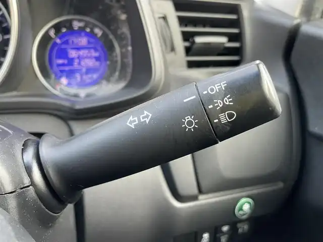 ホンダ フィット 13G FパックコンフォートED 石川県 2016(平28)年 6.4万km 青 4WD/純正メモリーナビ/フルセグTV/バックカメラ/ETC/ドライブレコーダー/スマートキー/プッシュスタート/電動ミラー/オートエアコン