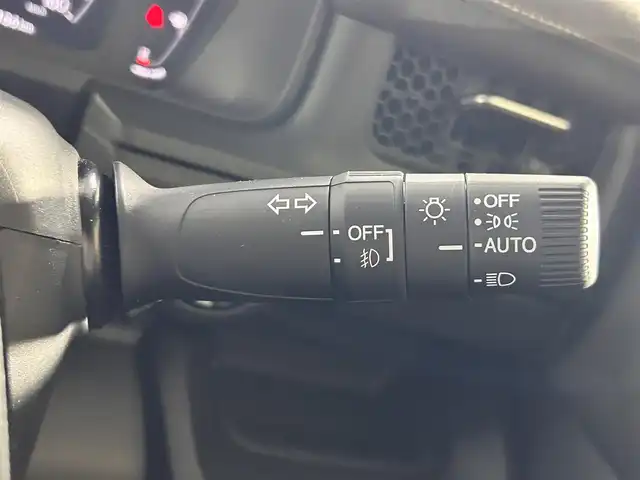 ホンダ ステップワゴン スパーダ プレミアムライン 佐賀県 2025(令7)年 0.3万km クリスタルブラックパール 純正11.4インチナビ/CD/DVD/フルセグTV/Bluetooth/両側パワースライドドア/ホンダセンシング/衝突軽減ブレーキ/路外逸脱抑制機能/ブラインドスポットモニター/標識認識機能/リアパーキングセンサー/先行者発進告知/全周囲カメラ/電動リアゲート/追従付きクルーズコントロール/パドルシフト/シートヒーター/USB入力端子/タイプC充電端子/電動パーキングブレーキ/ブレーキホールド/スマートキー/スペアキー/純正フロアマット/ドアバイザー/純正17インチアルミホイール