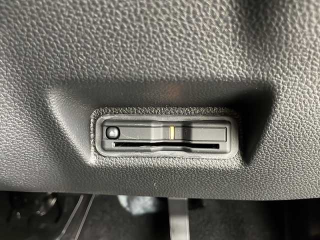 ホンダ ＷＲ－Ｖ Z 愛知県 2024(令6)年 0.9万km クリスタルブラックパール /禁煙車//純正HondaCONNECTナビ//フルセグTV//バックカメラ//ETC//ホンダセンシング//衝突軽減ブレーキ//先行車発進お知らせ//歩行者事故低減ステアリング//路外逸脱抑制機能//標識認識機能//アダプティブクルーズコントロール//レーンキープアシストシステム//誤発進抑制機能(前後方)//急アクセル抑制機能//前後パーキングセンサー//オートハイビーム//フルLEDヘッドライト//オートライト//フロントフォグランプ//プライムスムース&ファブリックコンビシート//トノカバー//純正17インチアルミホイール(切削+ベルリナブラック塗装)//革巻きステアリング//ステアリングスイッチ//パドルシフト//プッシュスタート//電動格納ミラーウィンカー//横滑り防止装置