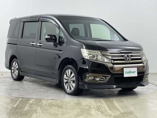 ホンダ ステップワゴン スパーダ Z クールスピリット 道央・札幌 2014(平26)年 14.2万km プレミアムスパークルブラックパール ・4WD/・ALPINE製9インチナビ　/・BT/DVD/CD/SD/フルセグ/・ALPINE製フリップダウンモニター/・コンフォートビューパッケージ/・両側パワースライドドア/・クルーズコントロール/・HIDオートライト/・フォグランプ/・スマートキー×2/・社外エンジンスターター/・パドルシフト/・アイドリングストップ/・ETC/・ハーフレザーシート