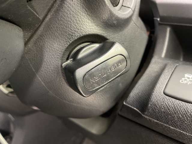 ホンダ ステップワゴン スパーダ Z クールスピリット 道央・札幌 2014(平26)年 14.2万km プレミアムスパークルブラックパール ・4WD/・ALPINE製9インチナビ　/・BT/DVD/CD/SD/フルセグ/・ALPINE製フリップダウンモニター/・コンフォートビューパッケージ/・両側パワースライドドア/・クルーズコントロール/・HIDオートライト/・フォグランプ/・スマートキー×2/・社外エンジンスターター/・パドルシフト/・アイドリングストップ/・ETC/・ハーフレザーシート