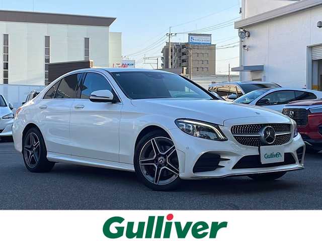 メルセデス・ベンツ Ｃ２２０ｄ アバンギャルド　AMGライン 福岡県 2019(令1)年 3万km ダイヤモンドホワイト 純正メーカーナビ/Bluetooth対応/フルセグTV/AM/FM/レコーダークルーズコントロール/ブラインドスポットモニター/バックカメラ/ドライブレコーダー（前後）/パワーシート（運転席・助手席メモリ付）/前席シートヒーター/ETC2.0/純正フロアマット/純正アルミホイール/プッシュスタート/黒革シート/アクティブブレーキアシスト/レーンチェンジアシスト/アップルカープレイ/保証書/取扱説明書/スペアキー/スマートキー