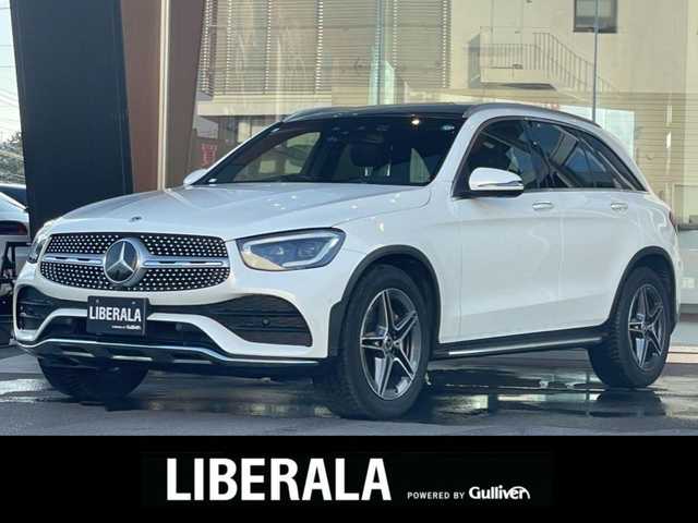 メルセデス・ベンツ ＧＬＣ２２０ d 4マチック AMGライン 鹿児島県 2021(令3)年 4.6万km ダイヤモンドホワイト 禁煙車/純正ナビ/Bluetooth/バックカメラ/レザーエクスクルーシブパッケージ/パノラミックスライディングルーフ/ブルメスターサウンド/レーダーセーフティーパッケージ/メモリー付レザーパワーシートシート/パワーバックドア/AMG19インチアルミホイール/LEDヘッドライト/ETC/スペアキー