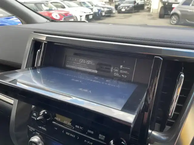 トヨタ ヴェルファイア Z Gエディション 和歌山県 2016(平28)年 3.6万km ブラック ワンオーナー/4WD/JBLプレミアムサウンド/純正メーカーナビ・フルセグTV・CD・DVD/　Bluetooth・USB・HDMI/純正フリップダウンモニター/全方位カメラ/両側パワースライドドア/レーダークルーズコントロール/PCS/パワーバックドア/前席パワーシート/2列目電動リクライニング・オットマン/ステアリングヒーター/フロントガラス熱線/LEDヘッドライト/スペアタイヤ/ドライブレコオーダー/スマートキー/スペアキー/保証書/取扱説明書/　