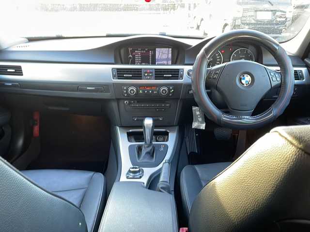 ＢＭＷ ３２０ｉ