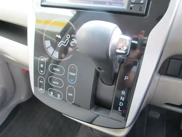 日産 デイズ X 千葉県 2016(平28)年 4.2万km アイスブルー 純正SDカーナビ、フルセグTV/アラウンドビューモニター/オーディオ【CD/BT/USB/AUX】/運転席シートリフター/アイドリングストップ/衝突軽減装置/横滑り防止装置/カーナビ取扱説明書/スペアキー(1本)