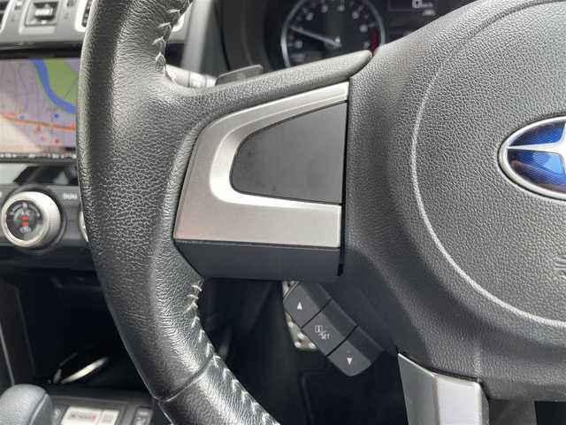 スバル フォレスター S－リミテッド 福島県 2018(平30)年 5.3万km クリスタルブラックシリカ ワンオーナー/S-Limited アドバンスドセイフティパッケージ/アイサイト（ver.3）/純正DIATONEサウンドナビ/CD/DVD/SD/BT/USB/フルセグTV/黒レザーシート/パワーシート/シートヒーター/レーダークルーズコントロール/パワーバックドア/ステアリング連動ヘッドランプ/ブラインドスポットモニター/アイドリングストップ/バックカメラ/パドルシフト/ルーフレール/純正ドライブレコーダー/ビルトインETC 2.0/USB充電ポート/オートライト/LEDヘッドライト/フォグ/リアフォグ/プッシュスタート/ドアバイザー/フロアマット