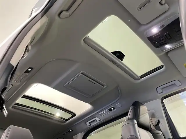 トヨタ アルファード S Cパッケージ 愛知県 2022(令4)年 3.3万km ホワイトパールクリスタルシャイン 純正９インチディスプレイオーディオ/ツインムーンルーフ/純正フリップダウンモニター/両側パワースライドドア/パワーバックドア/レーダークルーズコントロール/プリクラッシュセーフティ/ブラインドスポットモニター/クリアランスソナー/レーンディパーチャーアラート/先行車発進告知/電動パーキングブレーキ/ブレーキホールド/レザーシート/パワーシート【シートメモリー付】/シートヒーター/シートクーラー/ハンドルヒーター/オットマン/バックカメラ/デジタルインナーミラー/前後ドライブレコーダー/ビルトインＥＴＣ２．０/USB入力端子/AC100Vコンセント/ISOFIX/純正フロアマット/純正18インチアルミホイール