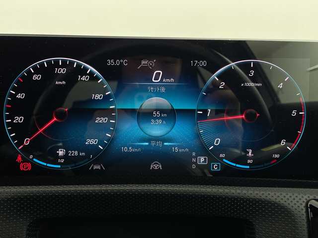 メルセデス・ベンツ Ａ２００ｄ AMGライン 新潟県 2020(令2)年 6.1万km 黒 純正ナビ/バックカメラ/衝突軽減ブレーキ/アダクティブレーンキープアシスト/アダクティブステアリング/ESP/レーダークルーズコントロール/パドルシフト/DN席パワーシート/DN席シートヒーター/純正１８アルミ/ＬＥＤ