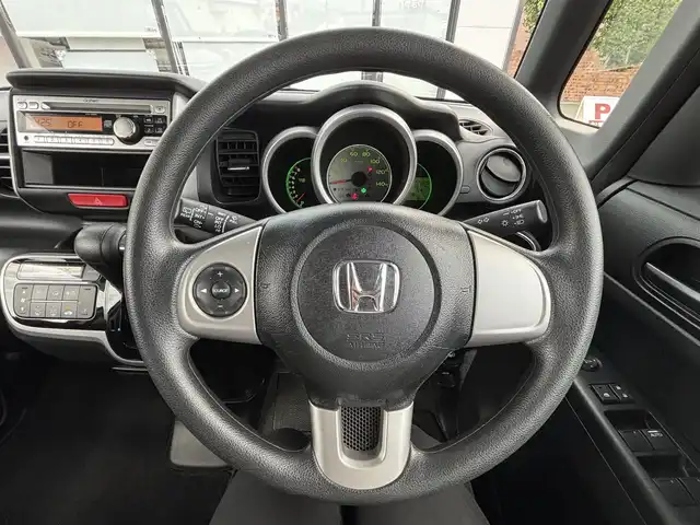 ホンダ Ｎ ＢＯＸ G SSパッケージ 宮城県 2013(平25)年 2.3万km プレミアムホワイトパール 登録時走行距離21379km/純正オーディオ/AM・FM・CD・AUX/プッシュスタート/スマートキー/スペアキー（1本）/ワンオーナー様/両側パワースライドドア/盗難防止装置/レーンキープアシスト/衝突軽減システム/ベンチシート/フルフラットシート/ドアバイザー/電動格納ミラー/ヘッドライトイベライザー/純正フロアマット/ECONモード/補助ミラー/純正アルミホイール