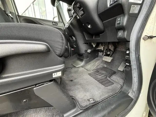 ホンダ Ｎ ＢＯＸ G SSパッケージ 宮城県 2013(平25)年 2.3万km プレミアムホワイトパール 登録時走行距離21379km/純正オーディオ/AM・FM・CD・AUX/プッシュスタート/スマートキー/スペアキー（1本）/ワンオーナー様/両側パワースライドドア/盗難防止装置/レーンキープアシスト/衝突軽減システム/ベンチシート/フルフラットシート/ドアバイザー/電動格納ミラー/ヘッドライトイベライザー/純正フロアマット/ECONモード/補助ミラー/純正アルミホイール
