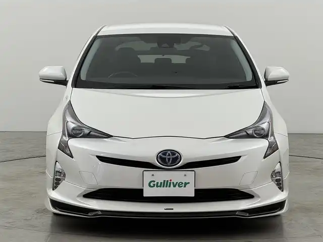 トヨタ プリウス S ツーリングセレクション 福岡県 2018(平30)年 7.2万km ホワイトパールクリスタルシャイン モデリスタエアロ　/純正９型ナビ／フルセグＴＶ　/バックカメラ　/レーダークルーズコントロール　/衝突軽減ブレーキ　/レーンキープ　/横滑り防止装置　/オートマチックハイビーム　/シートヒーター　/純正１７インチＡＷ