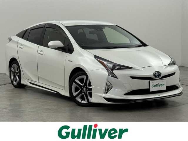 トヨタ プリウス S ツーリングセレクション 福岡県 2018(平30)年 7.2万km ホワイトパールクリスタルシャイン モデリスタエアロ　/純正９型ナビ／フルセグＴＶ　/バックカメラ　/レーダークルーズコントロール　/衝突軽減ブレーキ　/レーンキープ　/横滑り防止装置　/オートマチックハイビーム　/シートヒーター　/純正１７インチＡＷ