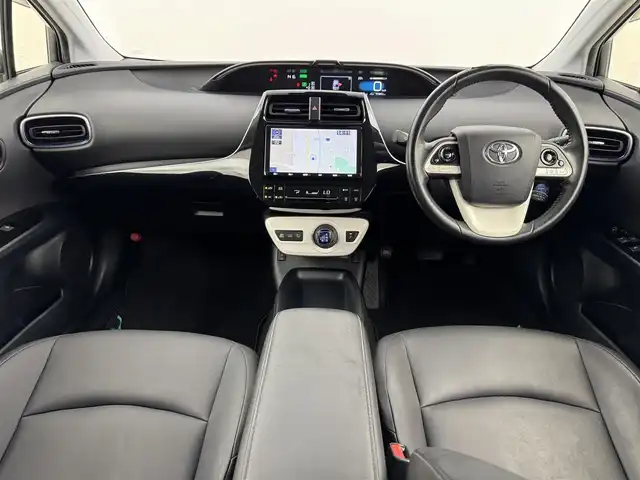 トヨタ プリウス S ツーリングセレクション 福岡県 2018(平30)年 7.2万km ホワイトパールクリスタルシャイン モデリスタエアロ　/純正９型ナビ／フルセグＴＶ　/バックカメラ　/レーダークルーズコントロール　/衝突軽減ブレーキ　/レーンキープ　/横滑り防止装置　/オートマチックハイビーム　/シートヒーター　/純正１７インチＡＷ