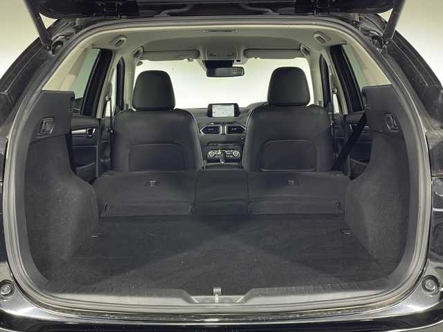 マツダ ＣＸ－５ XD Lパッケージ 神奈川県 2017(平29)年 4.9万km ジェットブラックマイカ 純正SDナビ/（CD/DVD/BT/AM/FM/USB/AUX）/フルセグTV/バックカメラ/サイドカメラ/レーダークルーズコントロール/BSM/衝突軽減ブレーキ/レーンキープアシスト/黒革シート（D/N席パワーシート）/運転席シートメモリー/シートヒーター/ハンドルヒーター/ヘッドアップディスプレイ/パワーバックドア/電動パーキングブレーキ/オートホールド機能/ETC/スマートキー×2