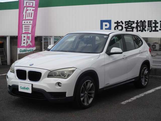 ＢＭＷ Ｘ１ sDrive 18i スポーツ 岡山県 2014(平26)年 8.3万km アルピンホワイトⅢ 純正ＨＤＤナビ/バックカメラ/ＤＶＤ再生可能/Ｂｌｕｅｔｏｏｔｈ/ＵＳＢ/コーナーセンサー/オートライト/純正フロアマット/純正18ＡＷ/スマートキー