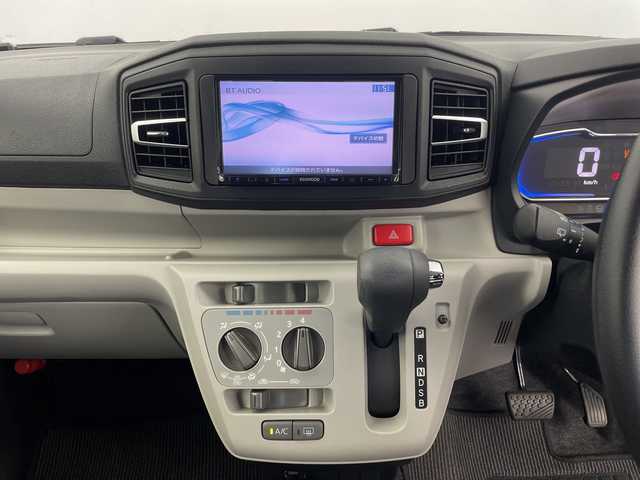 ダイハツ ミラ イース X リミテッド SAⅢ 鹿児島県 2020(令2)年 6.9万km パールホワイトⅢ 社外SDナビ/（AM/FM/CD/DVD/Bluetooth）/フルセグテレビ/バックカメラ/衝突被害軽減ブレーキ/オートハイビーム /アイドリングストップ/デジタルインナーミラー/リモコンキー/フロアマット/社外AW14インチ/LEDヘッドライト