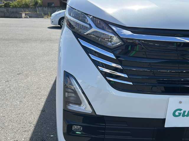 日産 デイズ ハイウェイスターX 茨城県 2024(令6)年 0.2万km ホワイトパール 純正9型ナビ/全周囲カメラ/アラウンドビューモニター/車線逸脱警報/道路標識表示/速度標識表示/エマージェンシーブレーキ/ドライブレコーダー/純正フロアマット/純正14インチアルミホイール/コーナーセンサー前後/オートライト