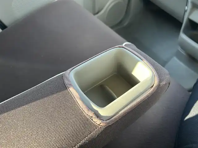 ホンダ Ｎ ＢＯＸ G Lパッケージ 宮城県 2014(平26)年 5.8万km カトラリーシルバーM ワンオーナー/純正SDナビ/【CD・DVD・BT・USB・ワンセグTV】/バックカメラ/左側パワースライドドア/横滑り防止装置/電動格納ミラー/ヘッドライトレベライザー/純正14インチAW/スマートキーX２/ETC