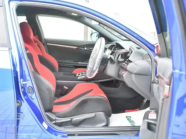 ホンダ シビック タイプR 神奈川県 2019(令1)年 2.4万km ブリリアントスポーティブルーメタリック2トーン 無限　フルエアロ/無限　ステアリング/無限　フルチタンマフラー/無限　シフトノブ/無限　クイックシフター/無限　サイドミラー/無限　ラゲージマット/RAYS VOLKレーシングG-02/純正ナビVXM-195VFi/フルセグテレビ/DVD/CD/Bluetooth/バックカメラ/ETC/スマートキースペアあり/クルーズコントロール/LEDヘッドライト/アンビエントライト/ミラー型レーダー探知機/OPフォグランプ/純正ホイールあり/純正ステアリングあり/保証書/取扱説明書/記録簿R2.4.5.6あり
