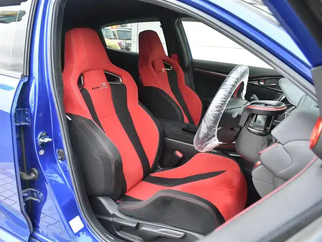 ホンダ シビック タイプR 神奈川県 2019(令1)年 2.4万km ブリリアントスポーティブルーメタリック2トーン 無限　フルエアロ/無限　ステアリング/無限　フルチタンマフラー/無限　シフトノブ/無限　クイックシフター/無限　サイドミラー/無限　ラゲージマット/RAYS VOLKレーシングG-02/純正ナビVXM-195VFi/フルセグテレビ/DVD/CD/Bluetooth/バックカメラ/ETC/スマートキースペアあり/クルーズコントロール/LEDヘッドライト/アンビエントライト/ミラー型レーダー探知機/OPフォグランプ/純正ホイールあり/純正ステアリングあり/保証書/取扱説明書/記録簿R2.4.5.6あり