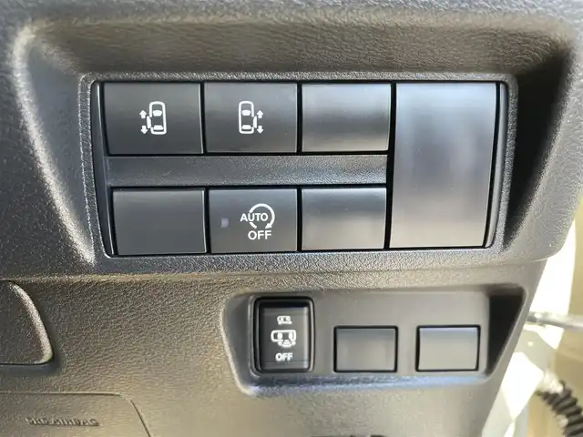 日産 ルークス HWS Gターボ プロパイロットED 群馬県 2021(令3)年 1.9万km フローズンバニラパール 純正SDナビ/(AM/FM/BT/TV/CD/DVD/USB/SD)/両側パワースライドドア/アラウンドビューモニター/プロパイロット/クリアランスソナー/エマージェンシーブレーキ/車線逸脱警報/車線逸脱防止支援/先行車発進お知らせ機能/標識認識機能/AUTOライト/ETC/前方ドライブレコーダー/純正フロアマット/純正ドアバイザー/ステアリングリモコン/後席サンシェード/保証書/取扱説明書/スペアキー1