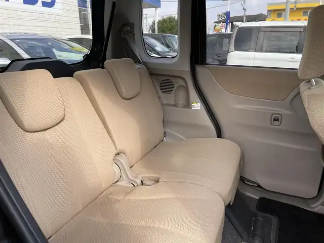 スズキ パレット L 和歌山県 2012(平24)年 7.1万km 黒 (株)IDOMが運営する【じしゃロン和歌山店】の自社ローン専用車両になります。こちらは現金またはオートローンご利用時の価格です。自社ローンご希望の方は別途その旨お申付け下さい/両側イージークローザー/プッシュスタート/スマートキー/パワーステアリング/LEDライト/ダブルエアバック/ABS