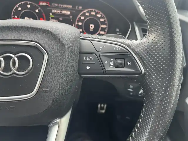 アウディ Ｑ５ 40TDIクワトロ スポーツ 愛知県 2021(令3)年 6.8万km 青 Ｓラインパッケージ/純正ナビ/フルセグテレビ/バックカメラ/アラウンドビューモニター/アイドリングストップ/ウィンカーミラー/追従クルーズコントロール/プッシュスタート/パワーバックドア/ETC/LED/全席シートヒーター/パーキングアシスト