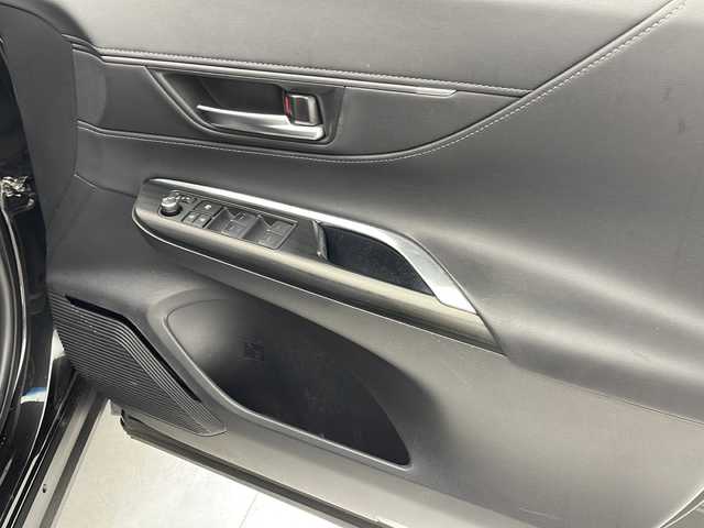 トヨタ ハリアー ハイブリッド Z 沖縄県 2020(令2)年 6.3万km プレシャスブラックパール 純正１２．３インチナビ（AM/FM/Bluetooth）/フルセグＴＶ/プレミアムサウンドＪＢＬ/クルーズコントロール/パワーバックドア/トヨタセーフティセンス/デジタルインナーミラー/ハーフレザーシート