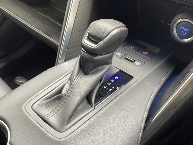 トヨタ ハリアー ハイブリッド Z 沖縄県 2020(令2)年 6.3万km プレシャスブラックパール 純正１２．３インチナビ（AM/FM/Bluetooth）/フルセグＴＶ/プレミアムサウンドＪＢＬ/クルーズコントロール/パワーバックドア/トヨタセーフティセンス/デジタルインナーミラー/ハーフレザーシート