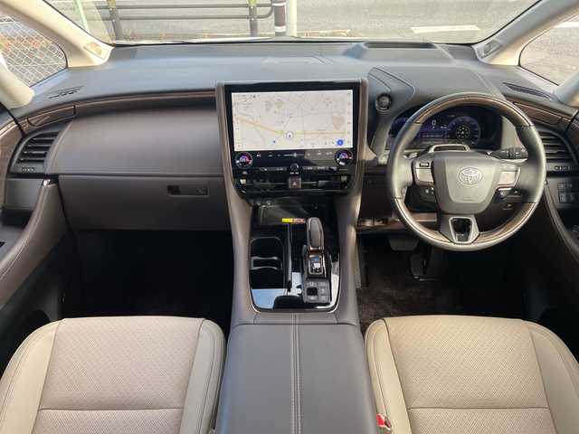 トヨタ アルファードハイブリット エグゼクティブ ラウンジ 埼玉県 2025(令7)年 0.2万km ライムホワイトパールクリスタルシャイン ワンオーナー/左右独立ムーンルーフ/ベージュレザーシート/全席シートヒーター＆ベンチレーション/全席パワーシート（Ｄ席メモリ機能付）/純正１４インチナビ＆フルセグＴＶ/（ＢＴ＆ＡｐｐｌｅＣａｒＰｌａｙ＆ＨＤＭＩ）/ＪＢＬプレミアムサウンド/１４インチリアエンタ－テイメントシステム/パラミックビューモニター/ビルトインＥＴＣ２．０/デジタルインナーミラー/ドライブレコーダー/両側パワースライドドア/ユニバーサルステップ/モデリスタエアロ（Ｆ＆Ｓ＆Ｒ）/モデリスタシグネチャーイルミブレード/プリクラッシュセーフティー/アドバンスドドライブ/ロードサインアシスト/フロントクロストラフィックアラート/リアクロストラフィックアラート/レーンディパーチャーアラート/レーンチェンジアシスト/プロドライビングアシスト/ブラインドスポットモニター/パーキングサポートブレーキ/リアカメラディテクション/安心降車アシスト/後方車両接近告知/周辺車両接近時サポート/クリアランスソナー/ヘッドアップディスプレイ/ＡＣ１００Ｖ/↓検査員記入欄に続く