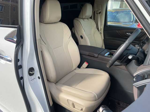 トヨタ アルファードハイブリット エグゼクティブ ラウンジ 埼玉県 2025(令7)年 0.2万km ライムホワイトパールクリスタルシャイン ワンオーナー/左右独立ムーンルーフ/ベージュレザーシート/全席シートヒーター＆ベンチレーション/全席パワーシート（Ｄ席メモリ機能付）/純正１４インチナビ＆フルセグＴＶ/（ＢＴ＆ＡｐｐｌｅＣａｒＰｌａｙ＆ＨＤＭＩ）/ＪＢＬプレミアムサウンド/１４インチリアエンタ－テイメントシステム/パラミックビューモニター/ビルトインＥＴＣ２．０/デジタルインナーミラー/ドライブレコーダー/両側パワースライドドア/ユニバーサルステップ/モデリスタエアロ（Ｆ＆Ｓ＆Ｒ）/モデリスタシグネチャーイルミブレード/プリクラッシュセーフティー/アドバンスドドライブ/ロードサインアシスト/フロントクロストラフィックアラート/リアクロストラフィックアラート/レーンディパーチャーアラート/レーンチェンジアシスト/プロドライビングアシスト/ブラインドスポットモニター/パーキングサポートブレーキ/リアカメラディテクション/安心降車アシスト/後方車両接近告知/周辺車両接近時サポート/クリアランスソナー/ヘッドアップディスプレイ/ＡＣ１００Ｖ/↓検査員記入欄に続く