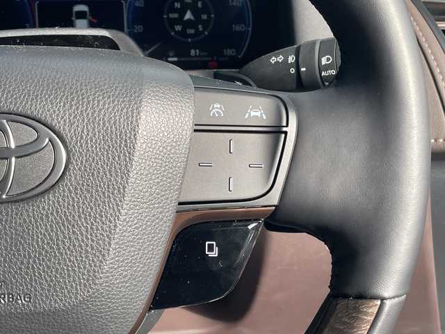 トヨタ アルファードハイブリット エグゼクティブ ラウンジ 埼玉県 2025(令7)年 0.2万km ライムホワイトパールクリスタルシャイン ワンオーナー/左右独立ムーンルーフ/ベージュレザーシート/全席シートヒーター＆ベンチレーション/全席パワーシート（Ｄ席メモリ機能付）/純正１４インチナビ＆フルセグＴＶ/（ＢＴ＆ＡｐｐｌｅＣａｒＰｌａｙ＆ＨＤＭＩ）/ＪＢＬプレミアムサウンド/１４インチリアエンタ－テイメントシステム/パラミックビューモニター/ビルトインＥＴＣ２．０/デジタルインナーミラー/ドライブレコーダー/両側パワースライドドア/ユニバーサルステップ/モデリスタエアロ（Ｆ＆Ｓ＆Ｒ）/モデリスタシグネチャーイルミブレード/プリクラッシュセーフティー/アドバンスドドライブ/ロードサインアシスト/フロントクロストラフィックアラート/リアクロストラフィックアラート/レーンディパーチャーアラート/レーンチェンジアシスト/プロドライビングアシスト/ブラインドスポットモニター/パーキングサポートブレーキ/リアカメラディテクション/安心降車アシスト/後方車両接近告知/周辺車両接近時サポート/クリアランスソナー/ヘッドアップディスプレイ/ＡＣ１００Ｖ/↓検査員記入欄に続く