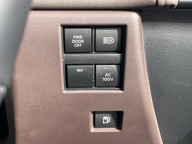 トヨタ アルファードハイブリット エグゼクティブ ラウンジ 埼玉県 2025(令7)年 0.2万km ライムホワイトパールクリスタルシャイン ワンオーナー/左右独立ムーンルーフ/ベージュレザーシート/全席シートヒーター＆ベンチレーション/全席パワーシート（Ｄ席メモリ機能付）/純正１４インチナビ＆フルセグＴＶ/（ＢＴ＆ＡｐｐｌｅＣａｒＰｌａｙ＆ＨＤＭＩ）/ＪＢＬプレミアムサウンド/１４インチリアエンタ－テイメントシステム/パラミックビューモニター/ビルトインＥＴＣ２．０/デジタルインナーミラー/ドライブレコーダー/両側パワースライドドア/ユニバーサルステップ/モデリスタエアロ（Ｆ＆Ｓ＆Ｒ）/モデリスタシグネチャーイルミブレード/プリクラッシュセーフティー/アドバンスドドライブ/ロードサインアシスト/フロントクロストラフィックアラート/リアクロストラフィックアラート/レーンディパーチャーアラート/レーンチェンジアシスト/プロドライビングアシスト/ブラインドスポットモニター/パーキングサポートブレーキ/リアカメラディテクション/安心降車アシスト/後方車両接近告知/周辺車両接近時サポート/クリアランスソナー/ヘッドアップディスプレイ/ＡＣ１００Ｖ/↓検査員記入欄に続く