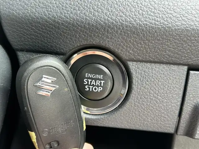 スズキ ハスラー X ターボ 新潟県 2017(平29)年 10.2万km アクティブイエロー/ブラック2トーンルーフ 純正ナビ【フルセグTV/FM・AM/BT】/アラウンドビューモニター/アイドリングストップ/衝突軽減/前後ドライブレコーダー/ETC/USB/DN席シートヒーター/純正アルミホイール/ステアリングスイッチ/オートライト/フォグランプ/スマートキー/スペアキー/プッシュスタート/横滑り防止