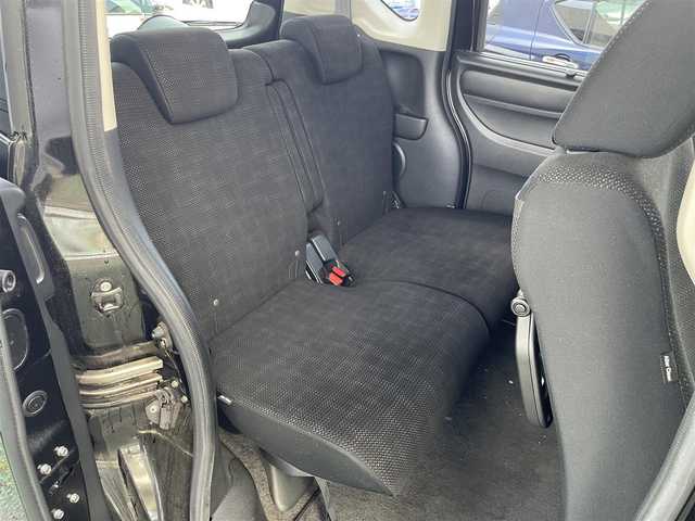 ホンダ Ｎ ＢＯＸ G Lパッケージ 宮城県 2015(平27)年 4.7万km スマートブラック ワンオーナー/メーカーナビ/TV(ワンセグ)/FM・AM/SD/AUX/CD・DVD/Bluetooth/USB/前後社外ドラレコ/サイドビューサポートミラー/後部補助ミラー/両側パワースライドドア/ETC/ドアバイザー/フロアカーペット/プッシュスタートボタン/横滑り防止スイッチ/社外スタッドレスタイヤ(155/65R14)