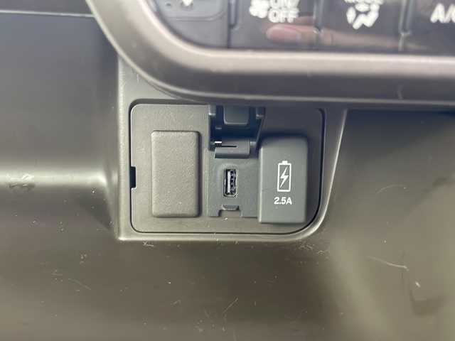 ホンダ Ｎ ＢＯＸ L 高知県 2022(令4)年 3.7万km クリスタルブラックパール フルセグナビ　（MDV-D709BT）/【Ｂｌｕｅｔｏｏｔｈ　ＴＶ　ＤＶＤ　ＣＤ　】/３６０度ドラレコ機能付デジタルインナーミラー　/片側パワースライドドア/前席シートヒーター　/ETC/レーンキープアシスト　/衝突被害軽減システム　/追従走行機能付きクルーズコントロール/コーナーセンサー/リアロールサンシェード/純正ホイールキャップ/保証書