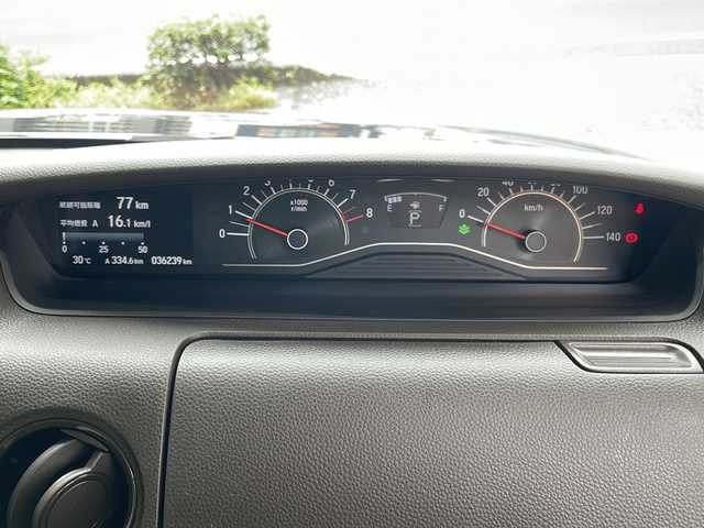 ホンダ Ｎ ＢＯＸ L 高知県 2022(令4)年 3.7万km クリスタルブラックパール フルセグナビ　（MDV-D709BT）/【Ｂｌｕｅｔｏｏｔｈ　ＴＶ　ＤＶＤ　ＣＤ　】/３６０度ドラレコ機能付デジタルインナーミラー　/片側パワースライドドア/前席シートヒーター　/ETC/レーンキープアシスト　/衝突被害軽減システム　/追従走行機能付きクルーズコントロール/コーナーセンサー/リアロールサンシェード/純正ホイールキャップ/保証書